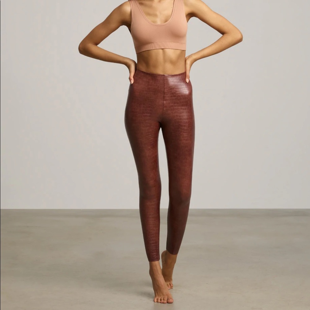 NWT Commando Faux Leather Leggings Sz L